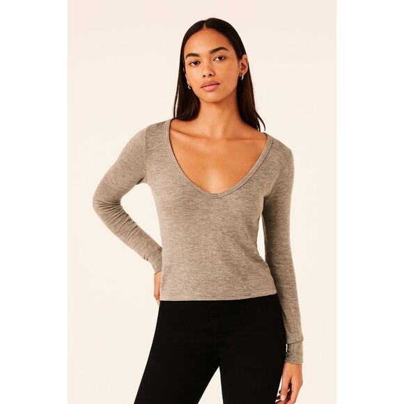 REFORMATION Jeans Gray Long Sleeve Pullover Sweater Top   Women's Size Small - Picture 1 of 9